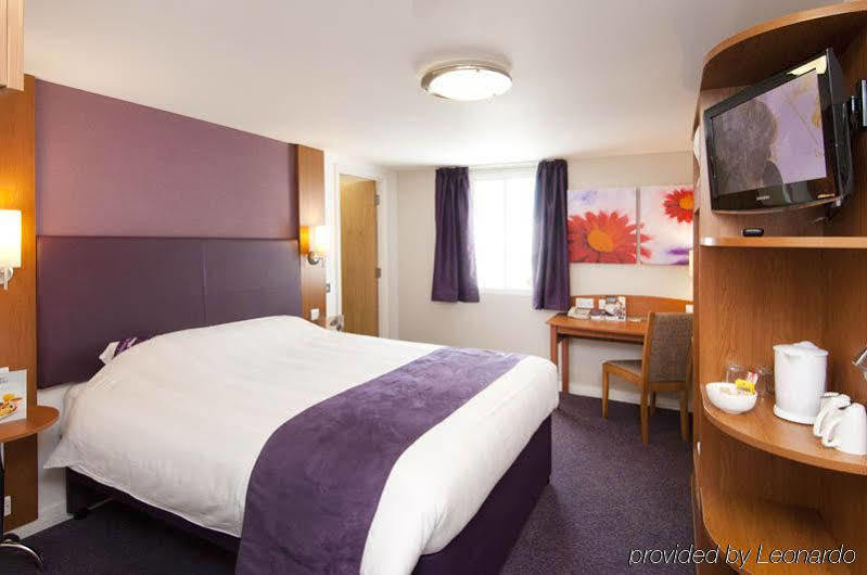 Premier Inn Sheffield City Centre Exterior foto